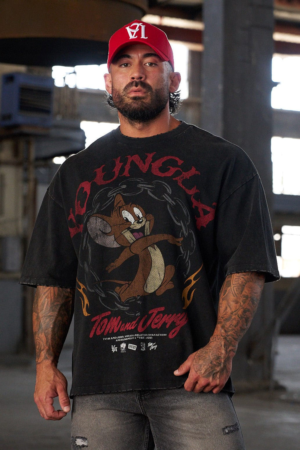 4082 - Tom & Jerry Tees- Tom & Jerry oversized cotton tee featuring bold throwback graphics of classic cartoon scenes, midweight, and collectible – Jerry design