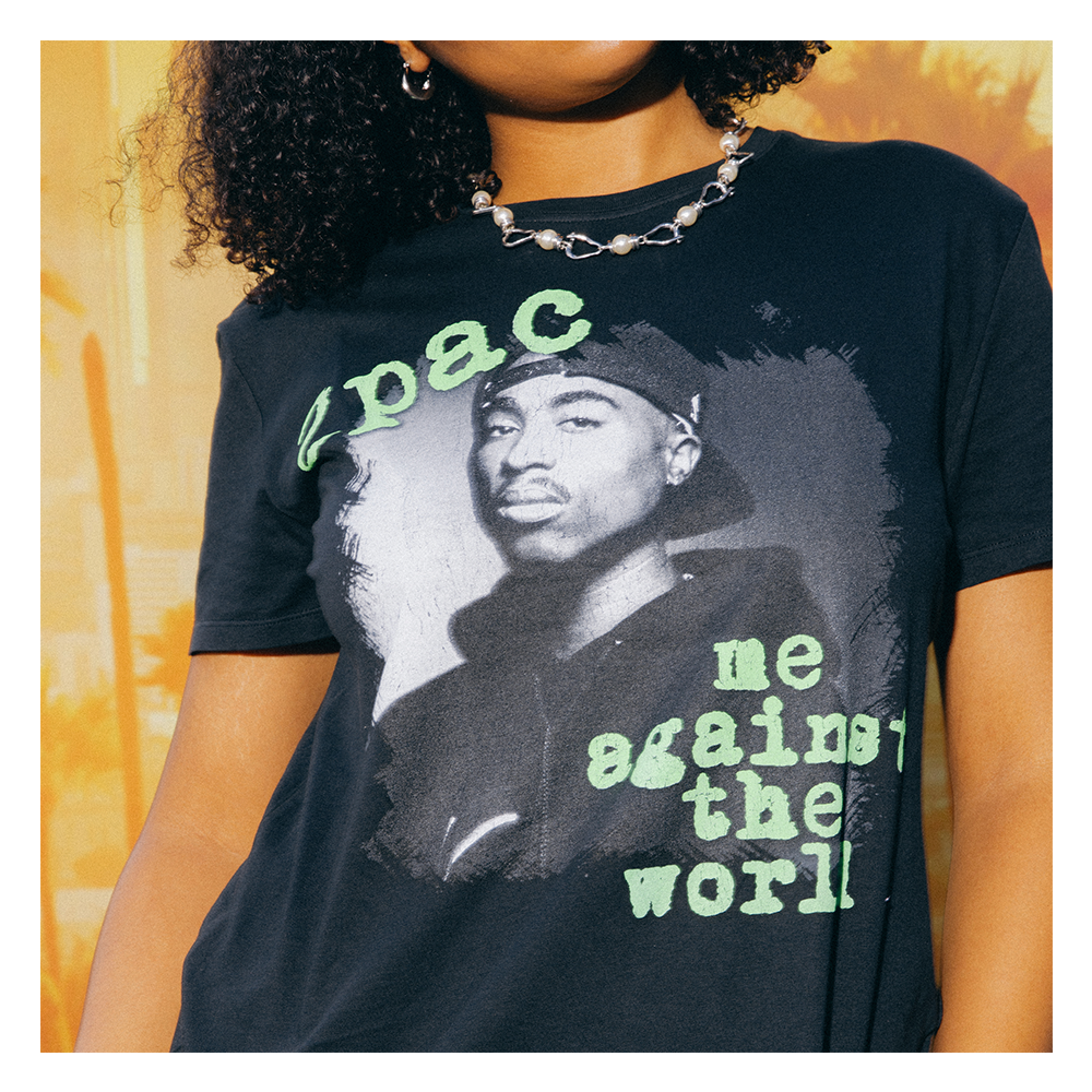Me Against the World Photo T-Shirt Model 5