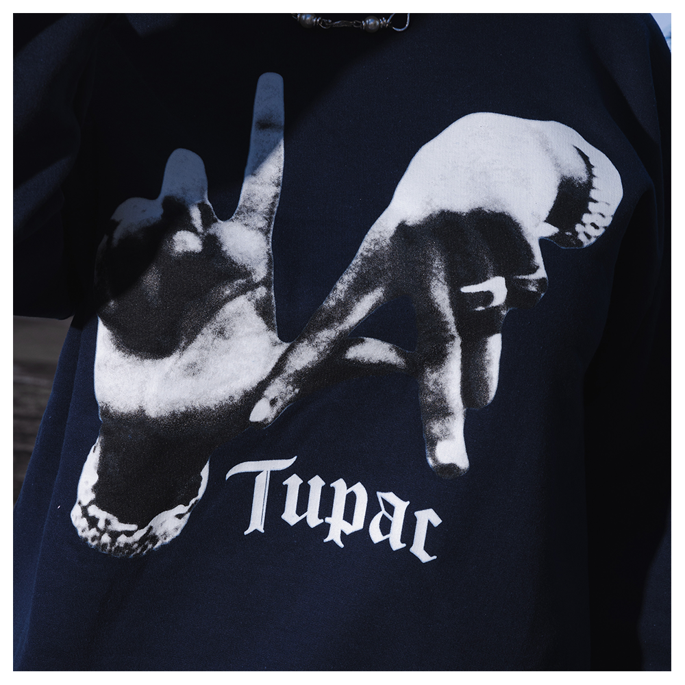 To Live and Die In LA Crewneck Model 11