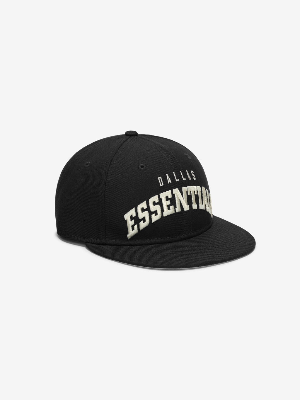 Angled front view of black Cowboys 9Fifty RC Snapback featuring arched Dallas Essentials embroidery, gallery image 0
