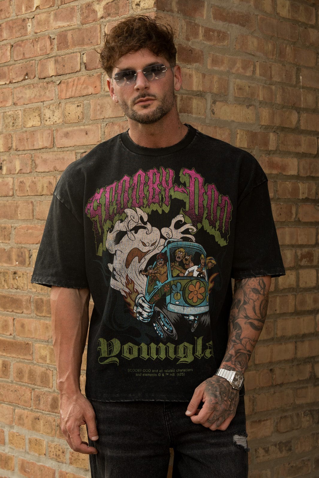 4252 - Scooby-Doo Tees - Relaxed fit, soft breathable cotton with oversized Scooby & Mystery Machine graphics. Playful, standout style in Smoke & Screams.